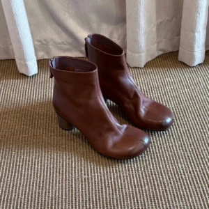 Freshova™ Women’s Genuine Leather Square Heel Ankle Boots – Winter Street Style Boots (FRS20138) 1